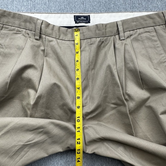 Dockers D4 Relaxed Fit True Chino Pleated Khaki Pant 44x30 New - Picture 8 of 16